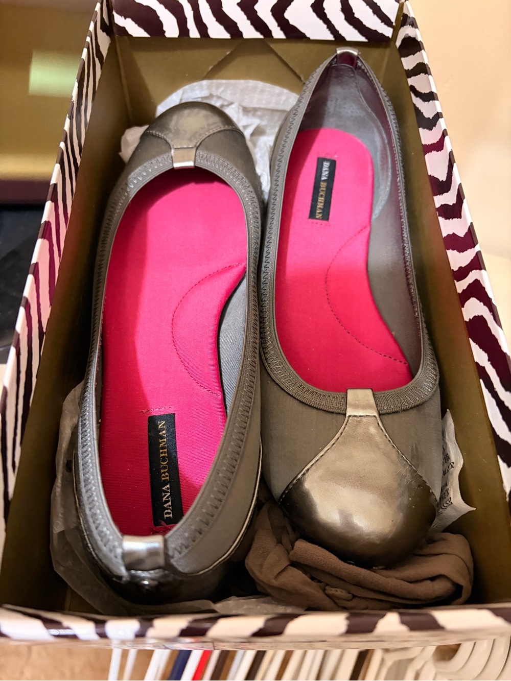 Dana Buchman Metallic Gray Ballet Flats with Bright Pink Insoles